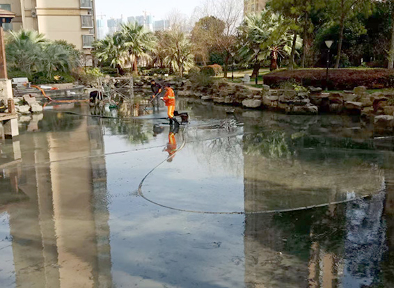 沁县景观池淤泥清理